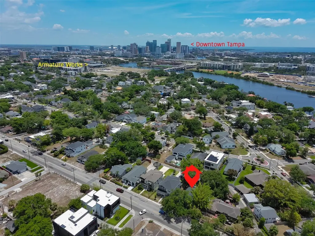 902 W Columbus Drive Tampa FL 33602