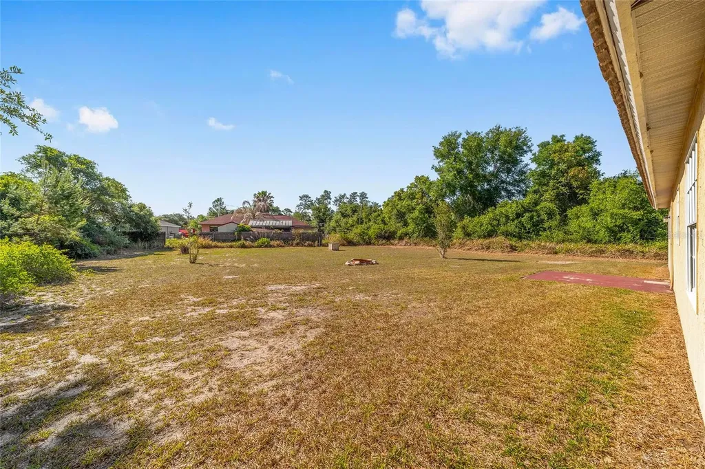 8 Ash Pass Run Ocala FL 34472
