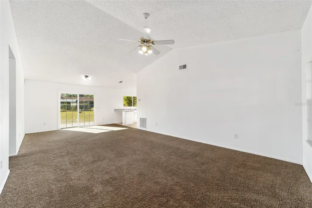 8 Ash Pass Run Ocala FL 34472