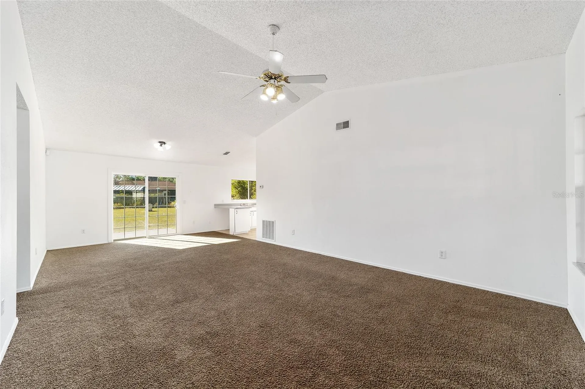 8 Ash Pass Run Ocala FL 34472