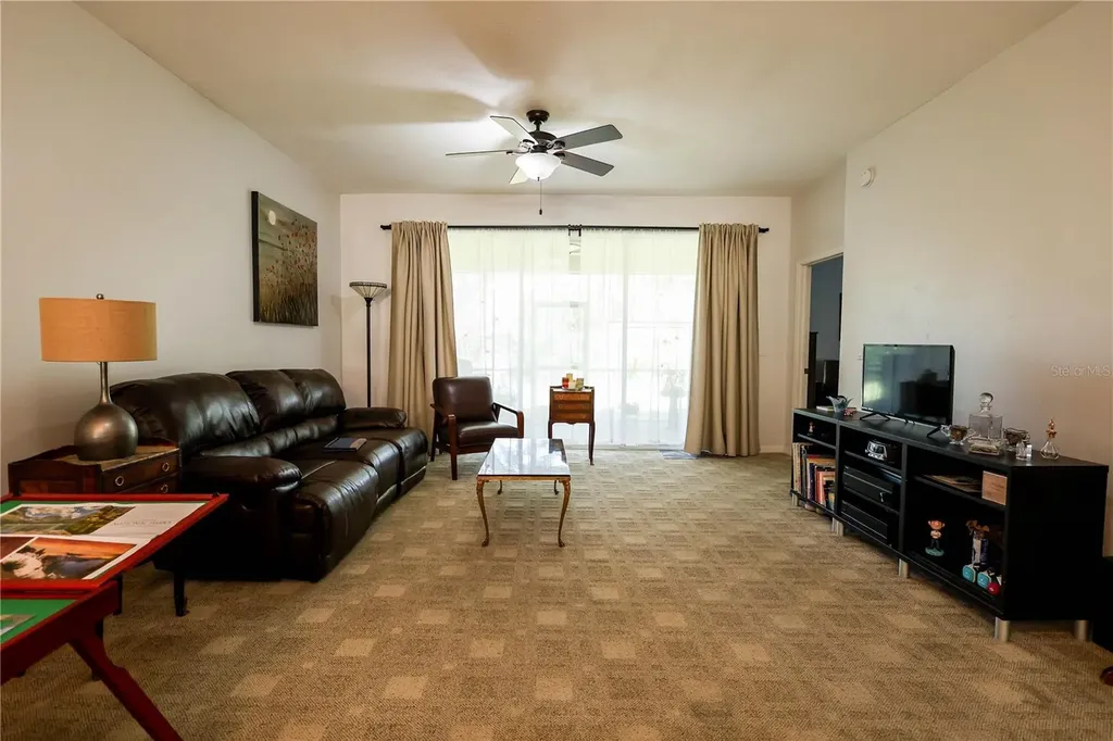 19019 Callaway Court Tampa FL 33647