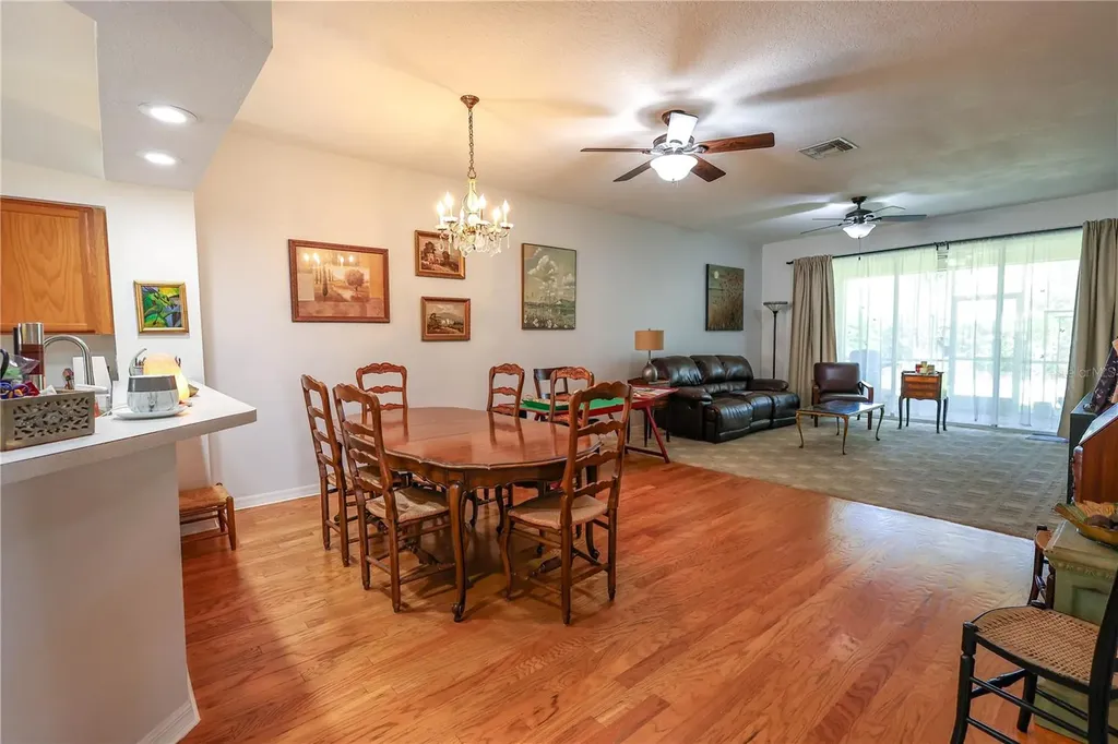 19019 Callaway Court Tampa FL 33647
