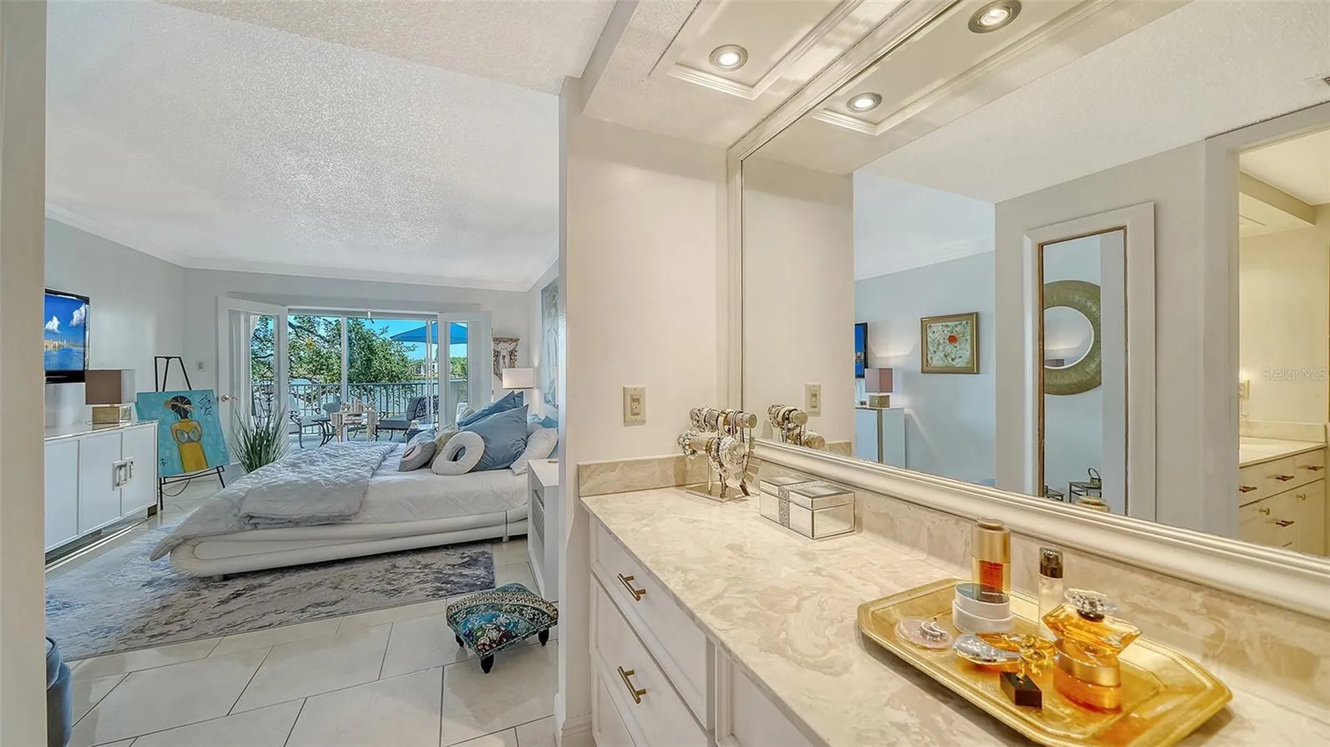 1355 S Portofino Drive Sarasota FL 34242