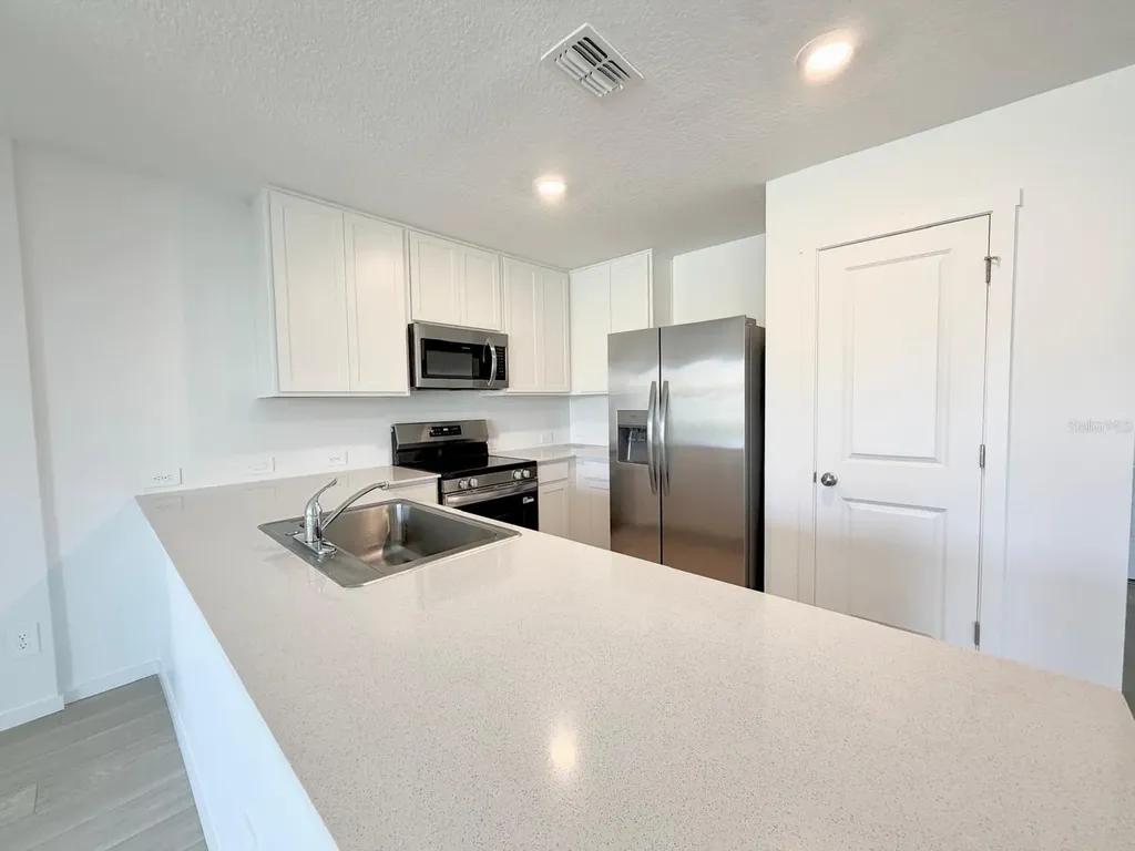 836 Lynx Street Davenport FL 33837