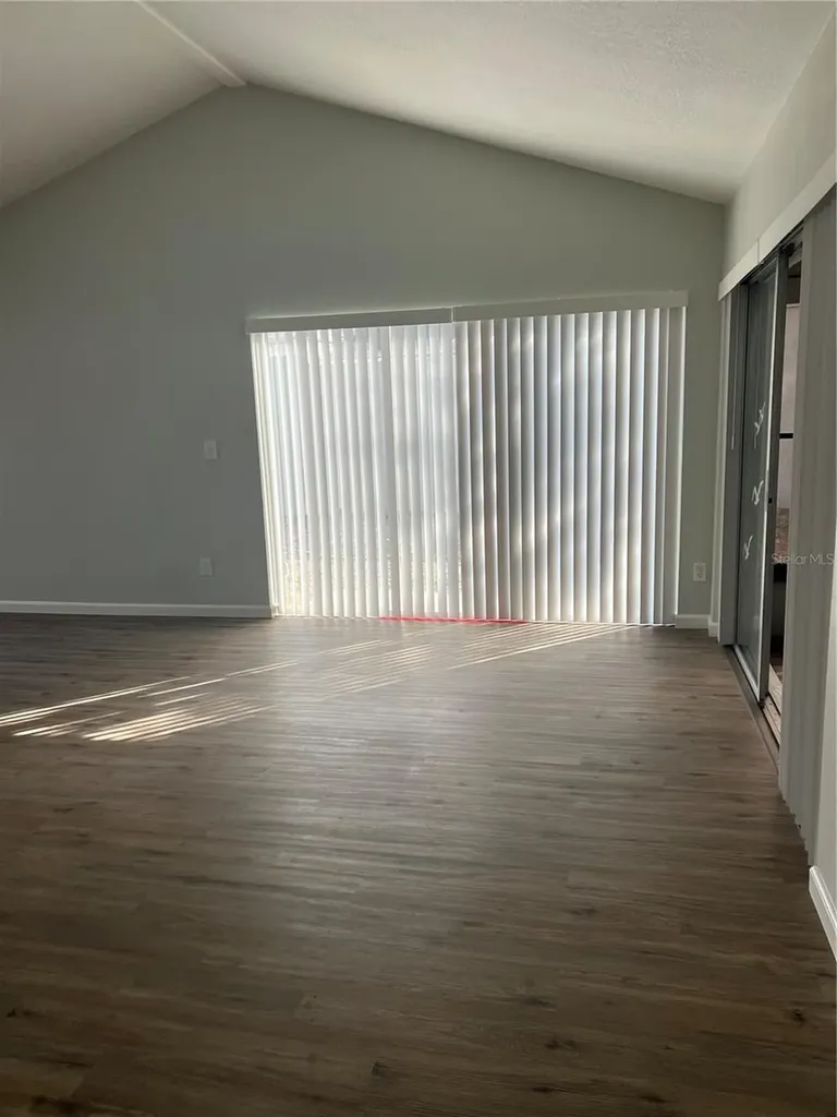 304 La Serena Winter Haven FL 33884