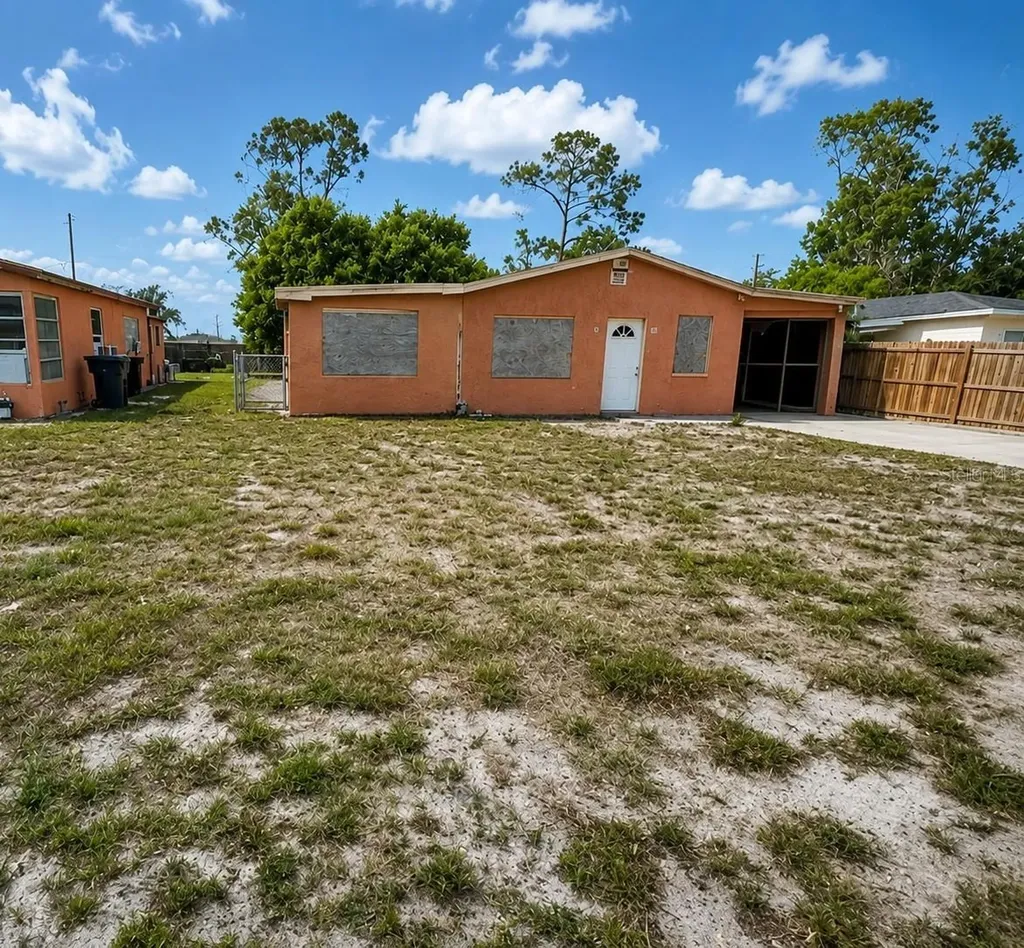 48 Princeton Avenue Frostproof FL 33843