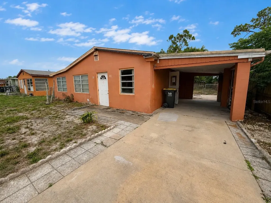 48 Princeton Avenue Frostproof FL 33843