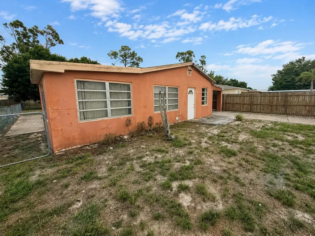48 Princeton Avenue Frostproof FL 33843
