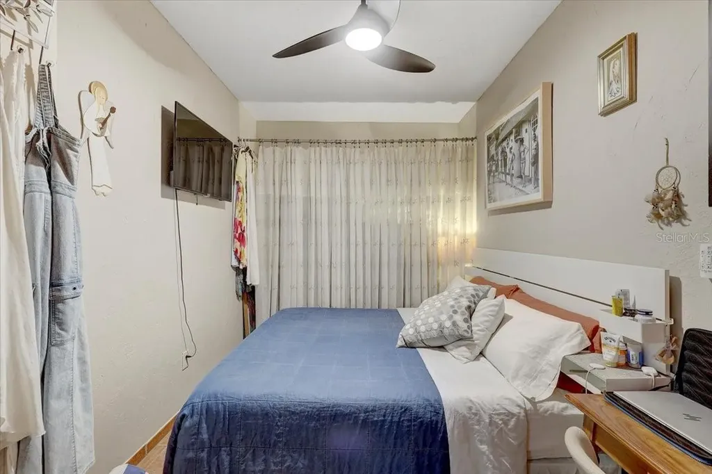 325 49th Street N St Petersburg FL 33710