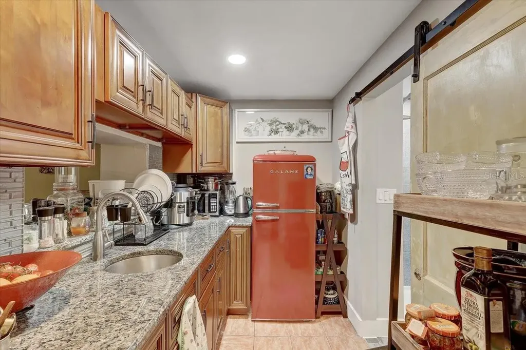325 49th Street N St Petersburg FL 33710