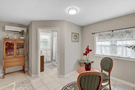 325 49th Street N St Petersburg FL 33710