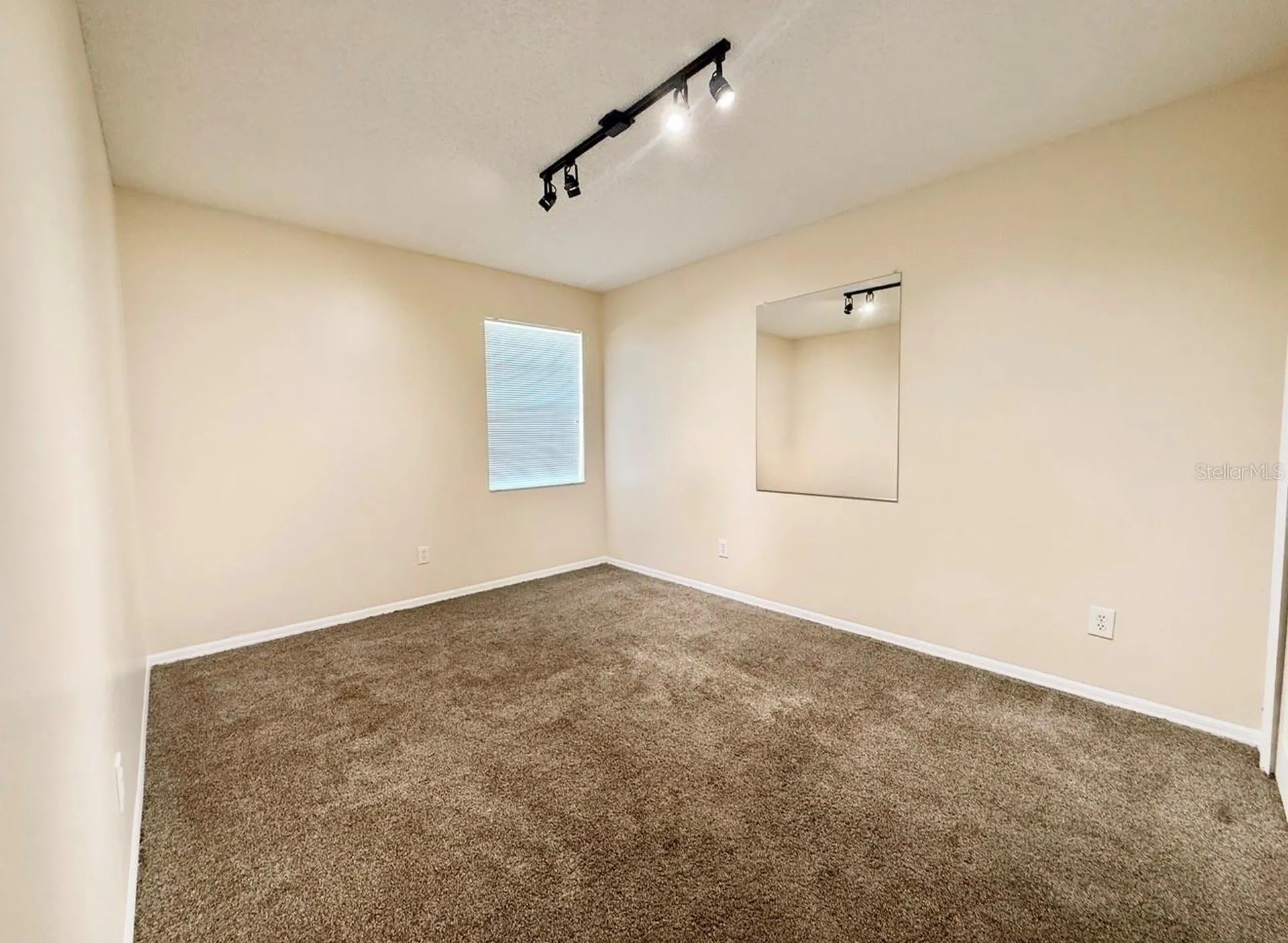 4908 Olde Kerry Drive Orlando FL 32837