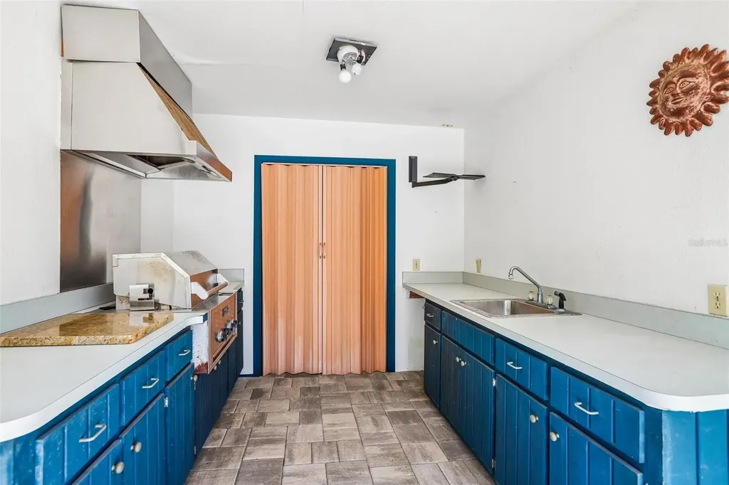 2424 Sundancer Drive Clearwater FL 33759