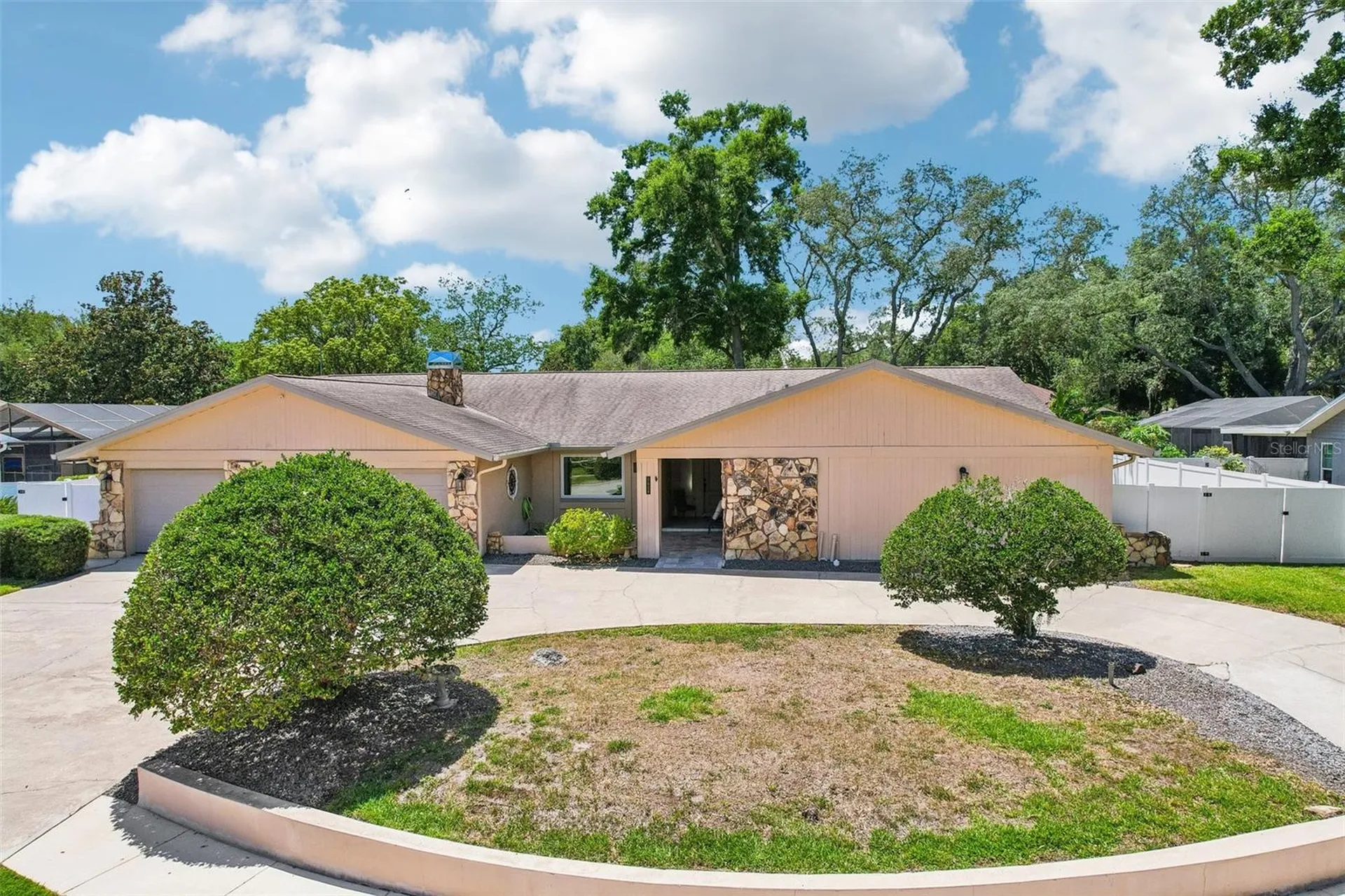 2424 Sundancer Drive Clearwater FL 33759