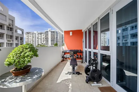 63 Mirsonia Street San Juan PR 00911