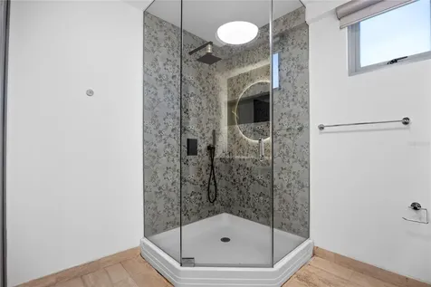 63 Mirsonia Street San Juan PR 00911