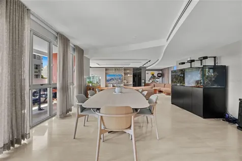 63 Mirsonia Street San Juan PR 00911