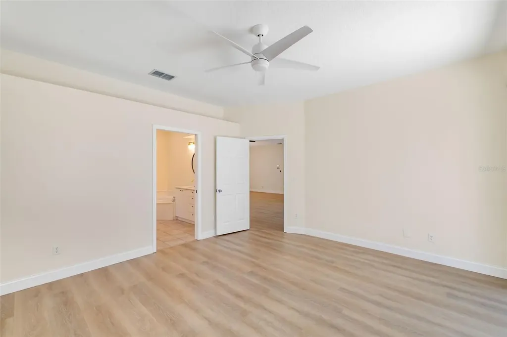5370 Matthew Court Sarasota FL 34231