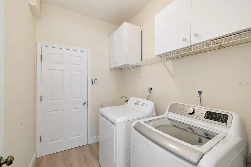 5370 Matthew Court Sarasota FL 34231
