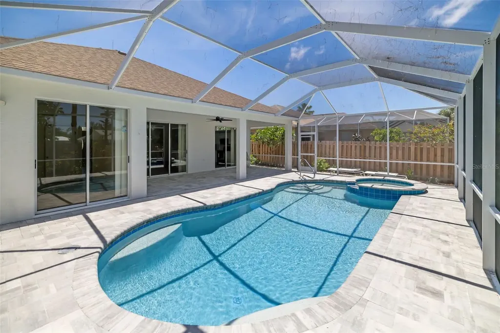 5370 Matthew Court Sarasota FL 34231