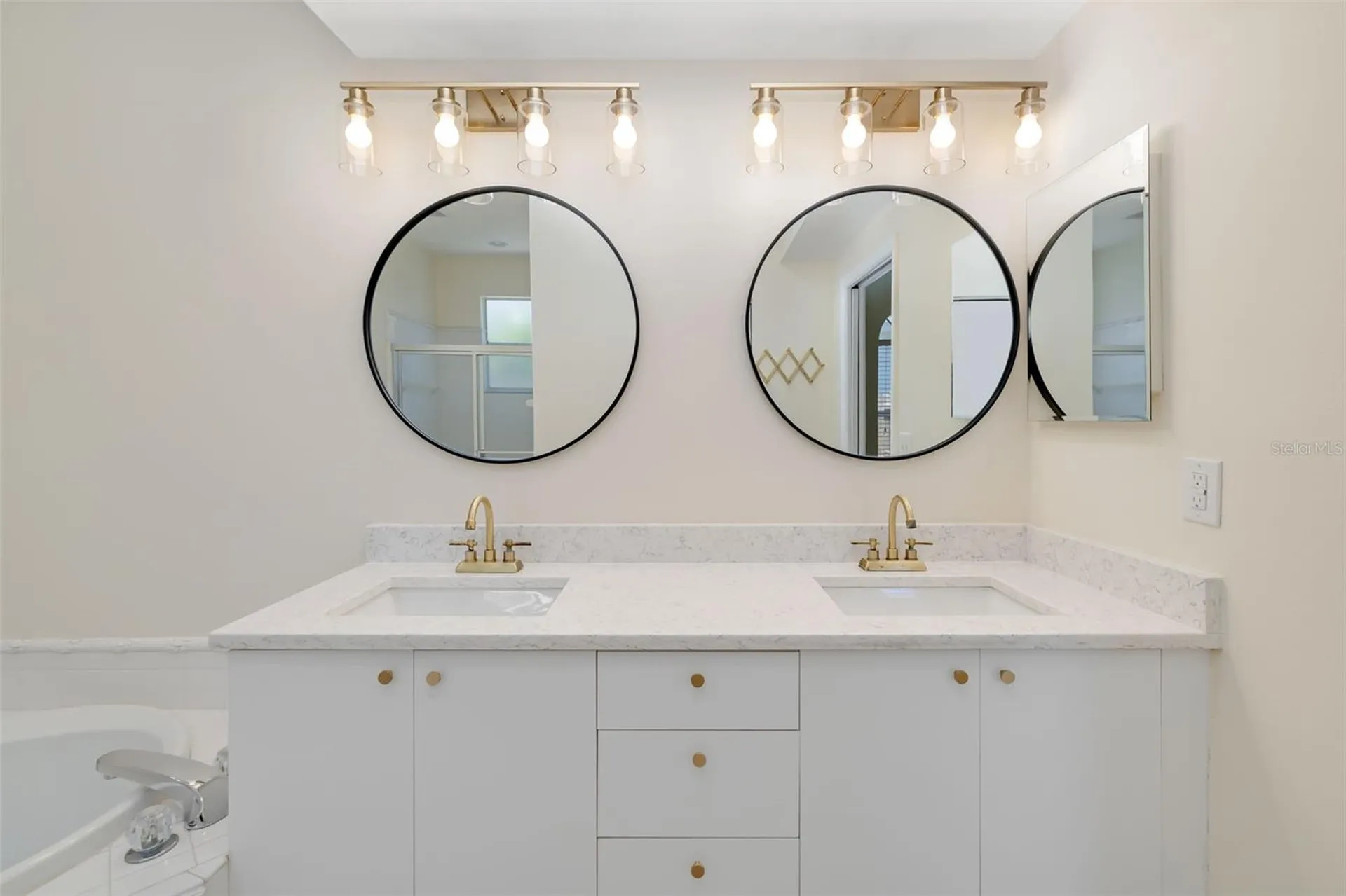 5370 Matthew Court Sarasota FL 34231