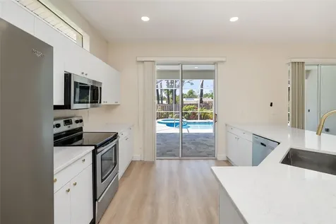 5370 Matthew Court Sarasota FL 34231