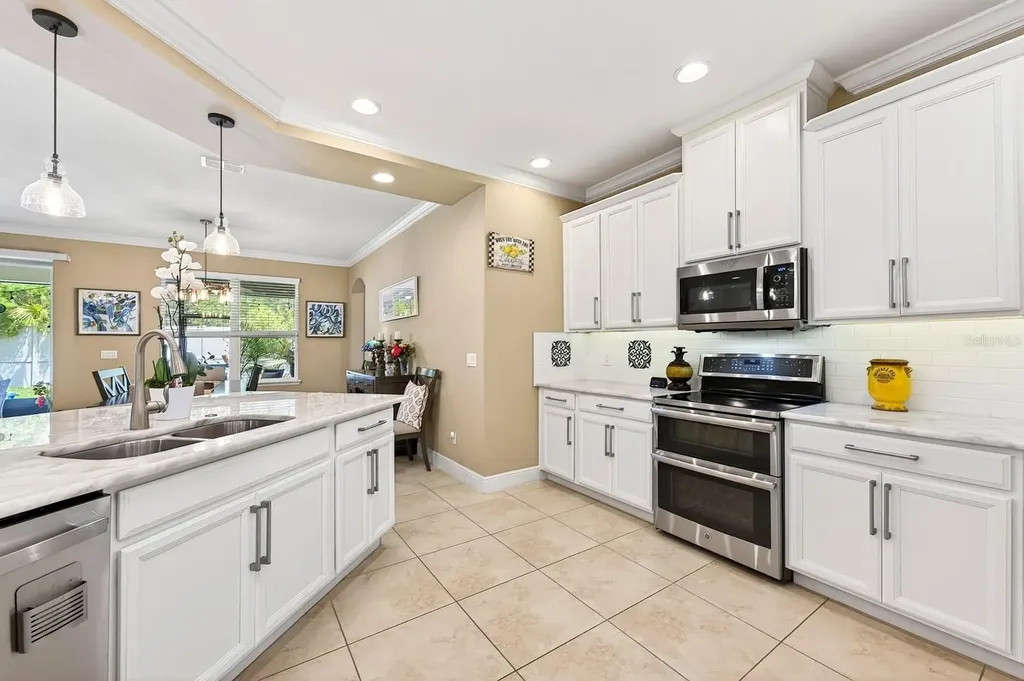 1208 Fieldstone Circle Oviedo FL 32765