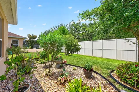 1208 Fieldstone Circle Oviedo FL 32765