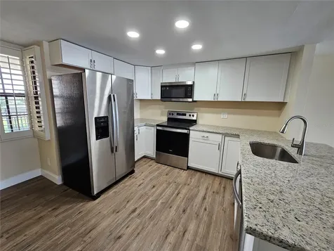 632 Marina Point Drive Daytona Beach FL 32114
