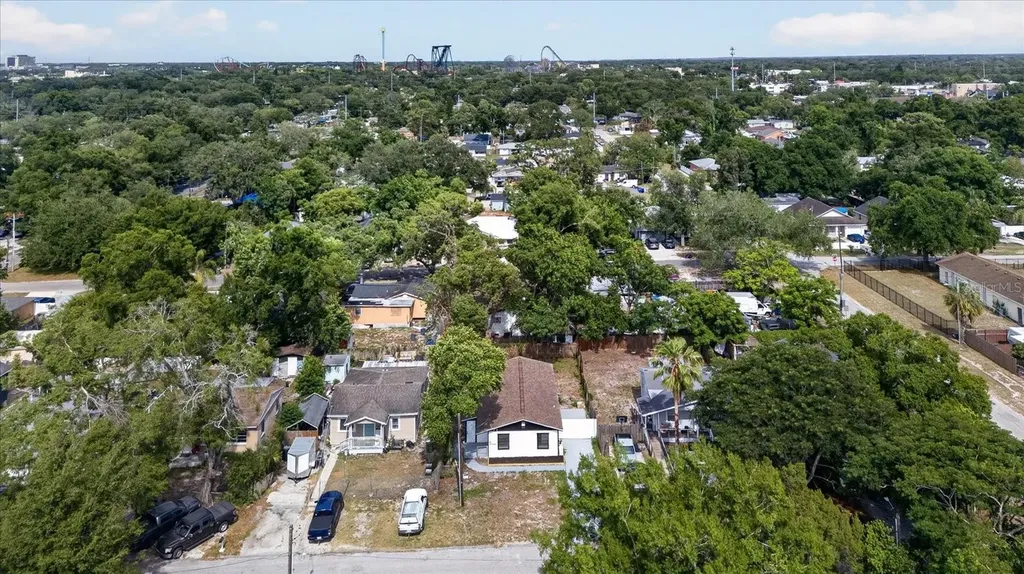 9405 N Mary Avenue Tampa FL 33612