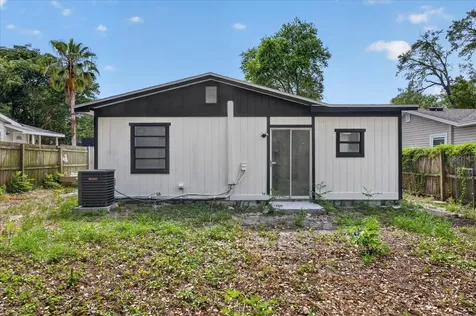 9405 N Mary Avenue Tampa FL 33612