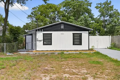 9405 N Mary Avenue Tampa FL 33612
