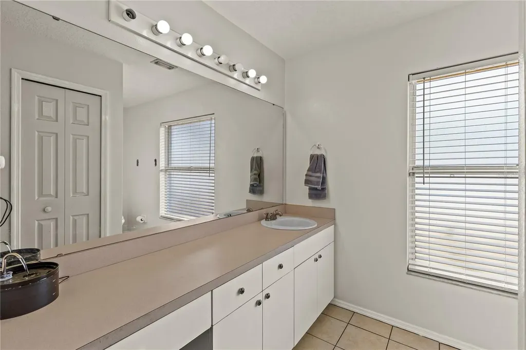 3703 31st Street E Bradenton FL 34208