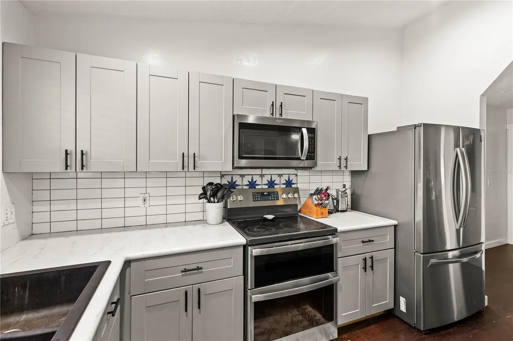 3703 31st Street E Bradenton FL 34208