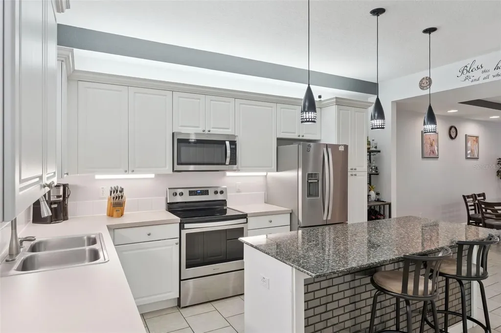 607 Fairmont Place Kissimmee FL 34744