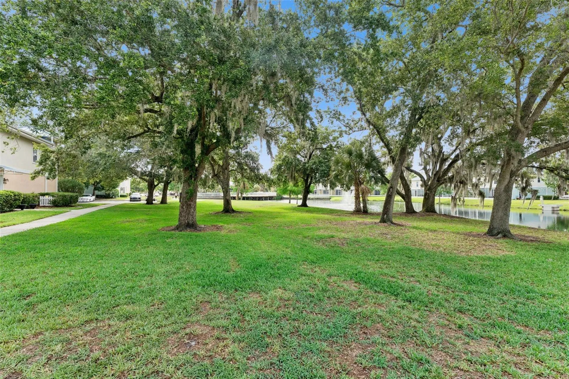 607 Fairmont Place Kissimmee FL 34744