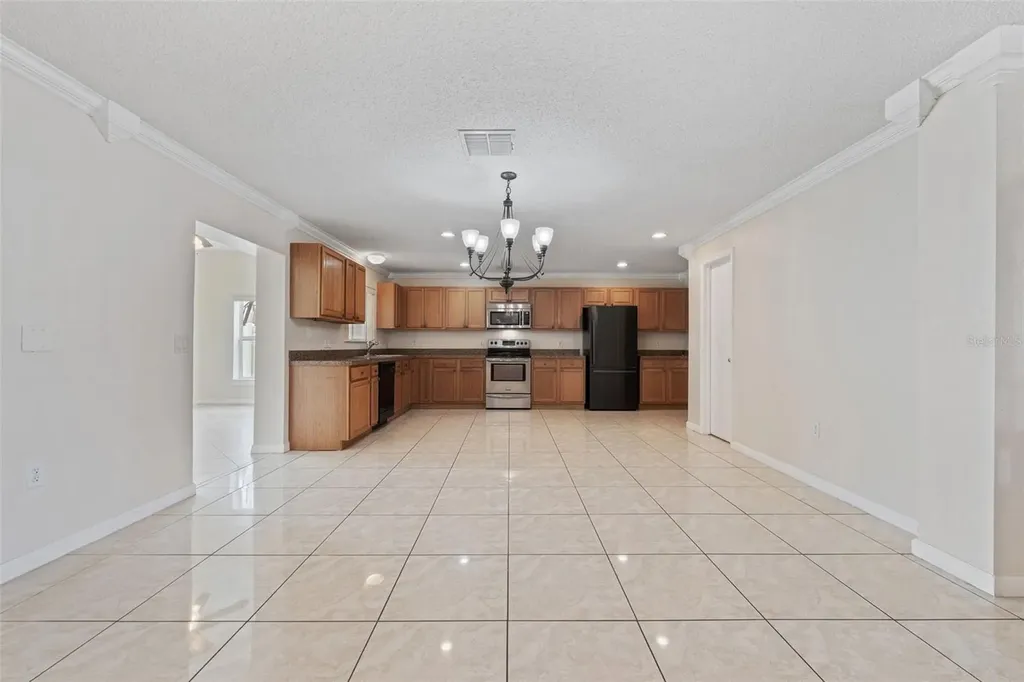 831 Neptune Pointe Lane Kissimmee FL 34744
