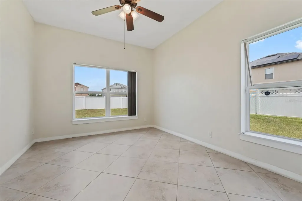 831 Neptune Pointe Lane Kissimmee FL 34744