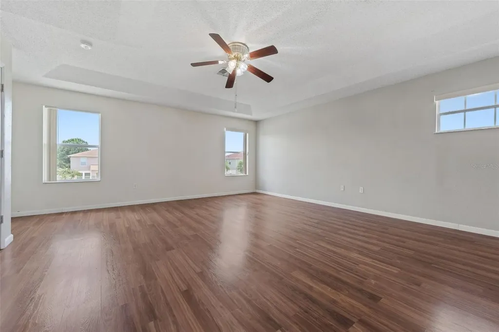 831 Neptune Pointe Lane Kissimmee FL 34744