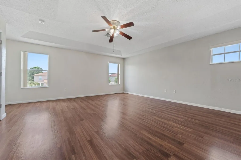831 Neptune Pointe Lane Kissimmee FL 34744