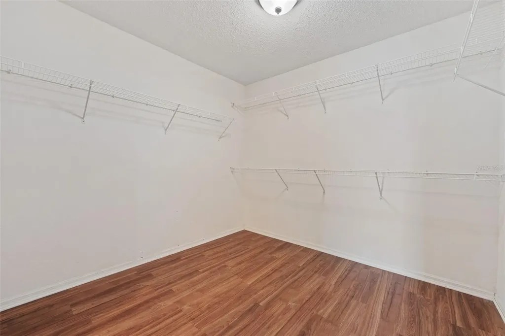 831 Neptune Pointe Lane Kissimmee FL 34744