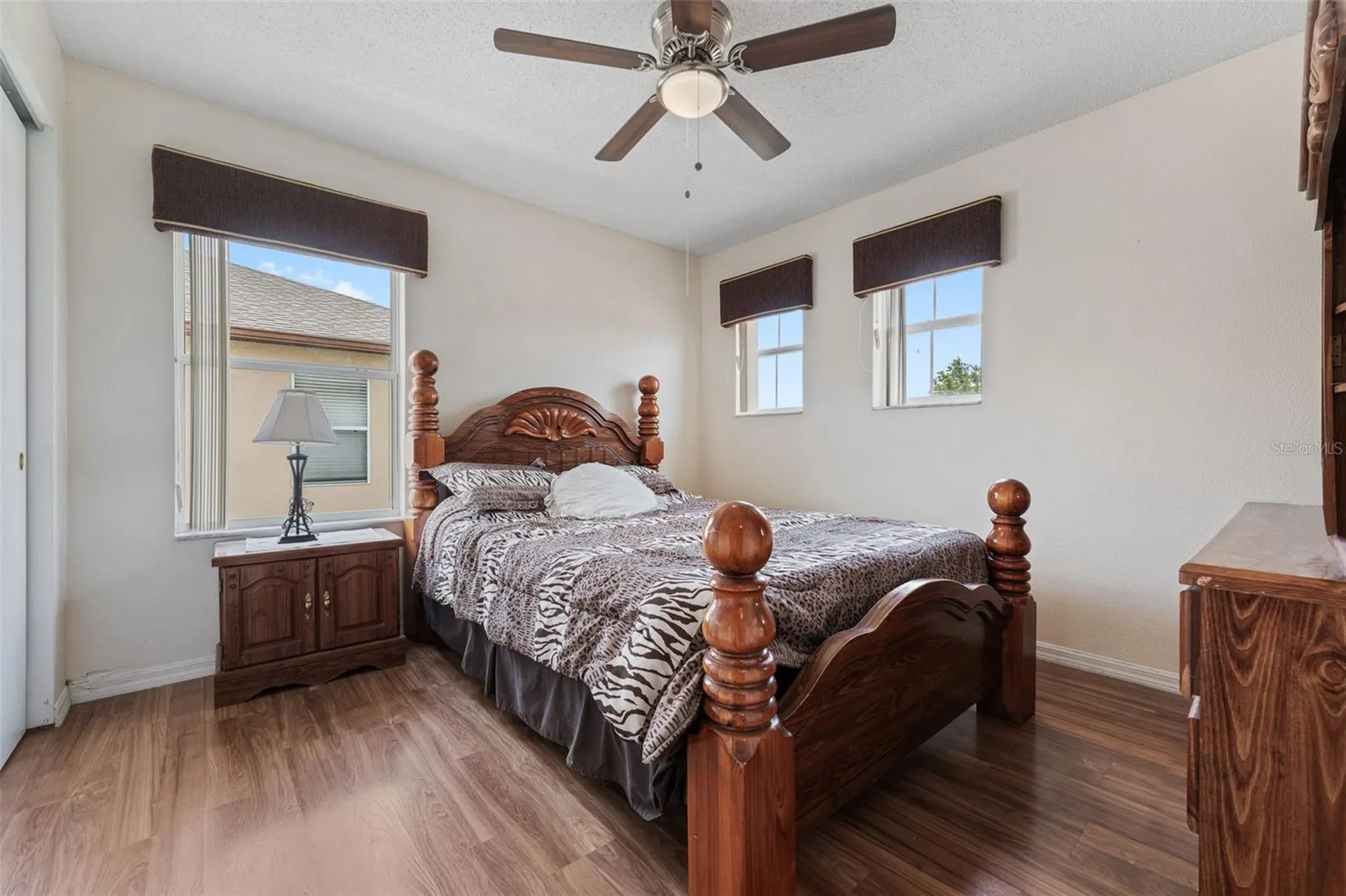 831 Neptune Pointe Lane Kissimmee FL 34744