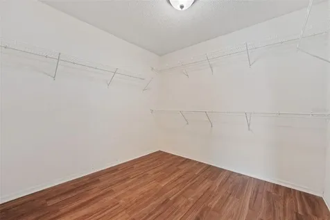 831 Neptune Pointe Lane Kissimmee FL 34744