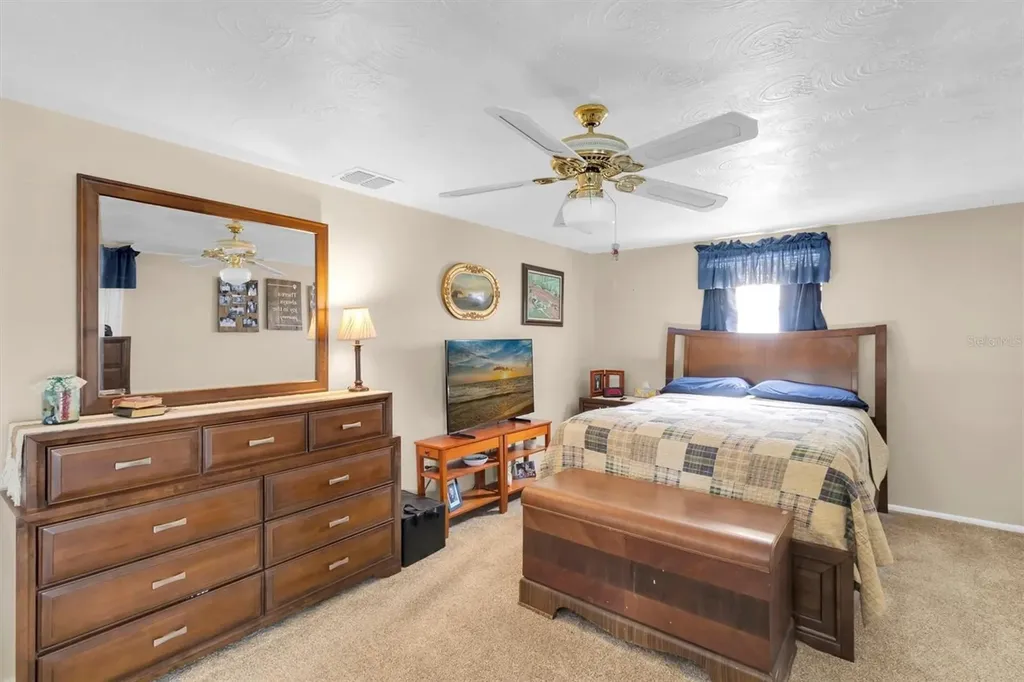 4230 Sunray Drive Holiday FL 34691