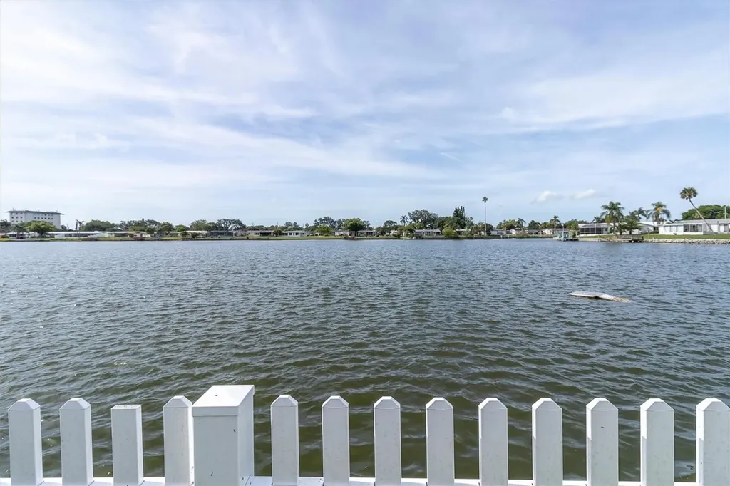 4230 Sunray Drive Holiday FL 34691