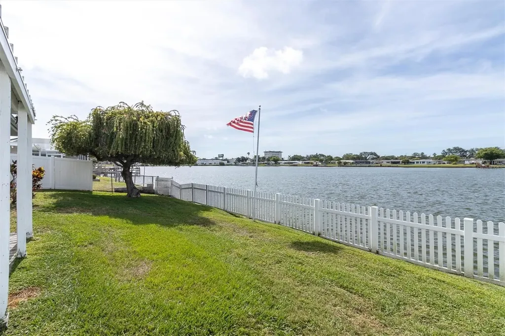 4230 Sunray Drive Holiday FL 34691