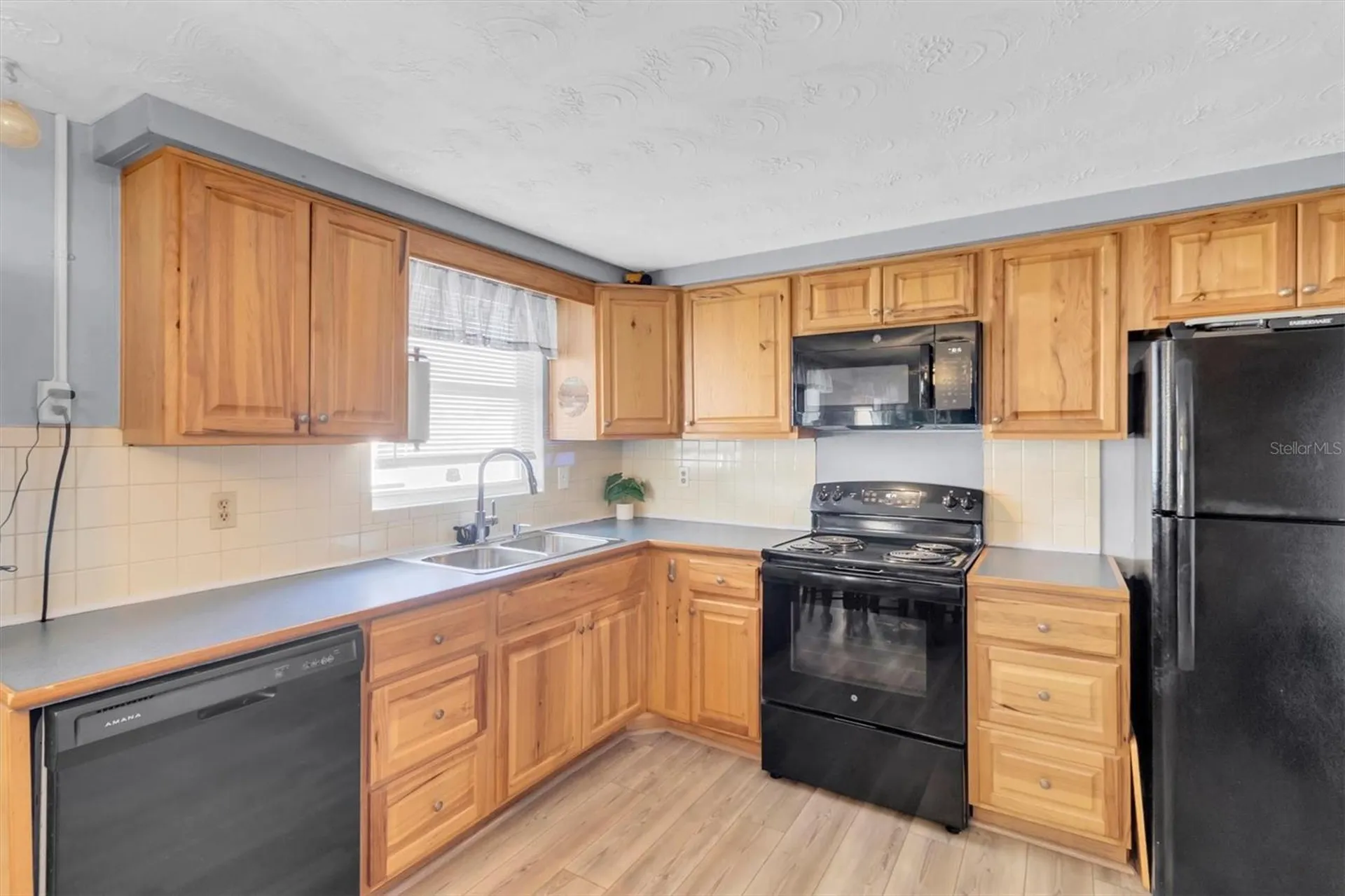 4230 Sunray Drive Holiday FL 34691