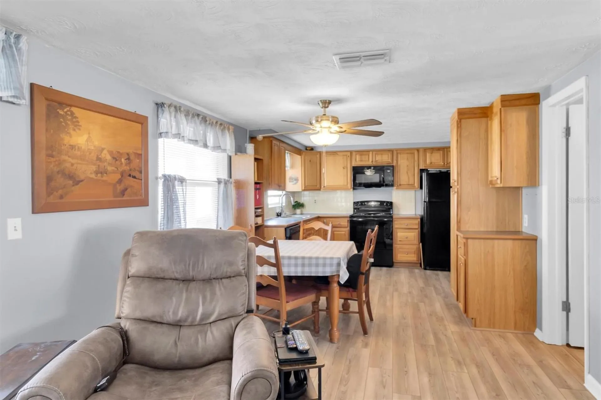 4230 Sunray Drive Holiday FL 34691