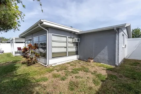 4230 Sunray Drive Holiday FL 34691