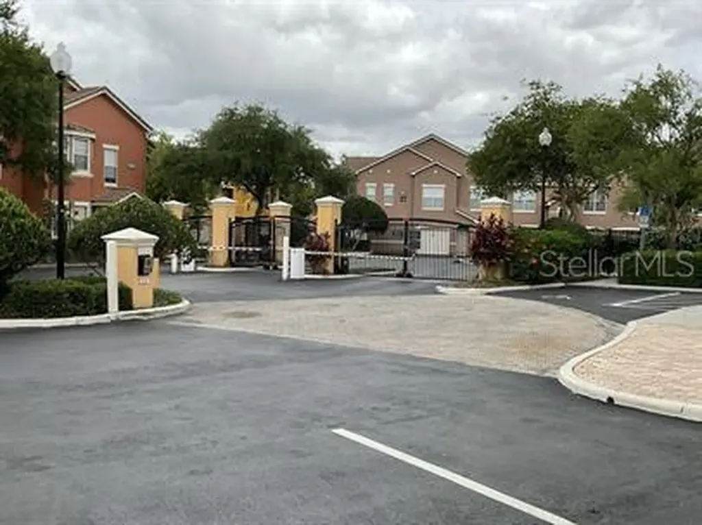 8813 Villa View Circle Orlando FL 32821